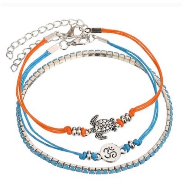 Woman’s 3 piece Anklets/Ankle Bracelets - Picture 2 of 5